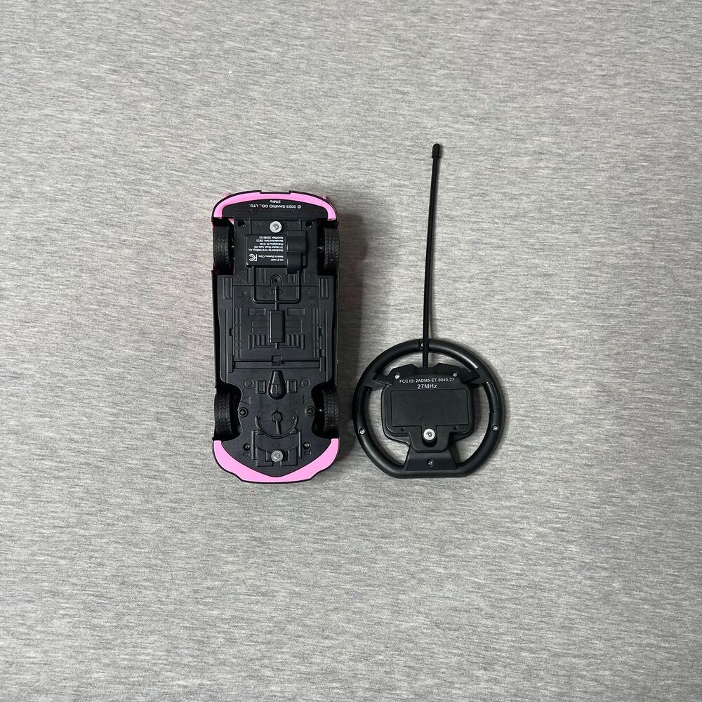 Hello Kitty Remote Control Racing Car - Picture 10 of 11